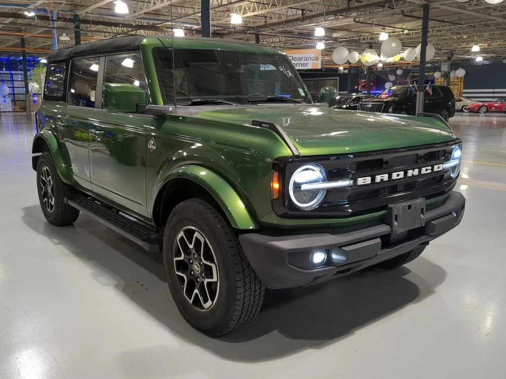 Used 2023 Ford Bronco - photo 14