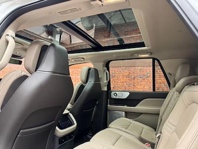 2024 Lincoln Navigator L 4WD SUV for sale #F20595 - photo 2