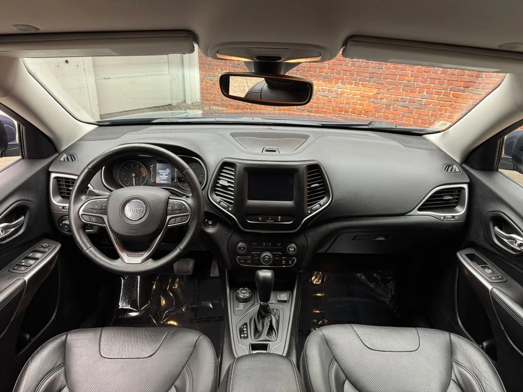 Used 2021 Jeep Cherokee - photo 13