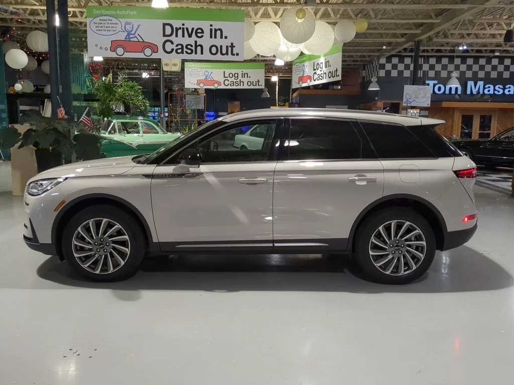 Used 2023 Lincoln Corsair - photo 24