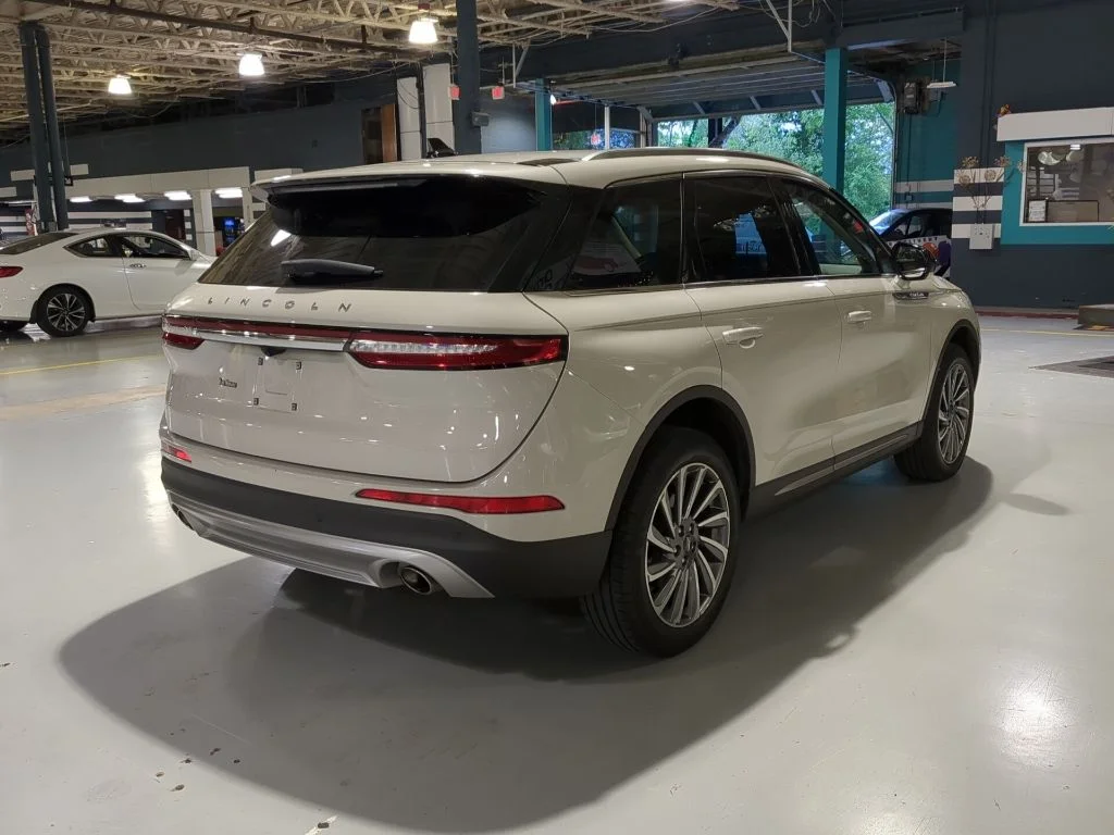 Used 2023 Lincoln Corsair - photo 7