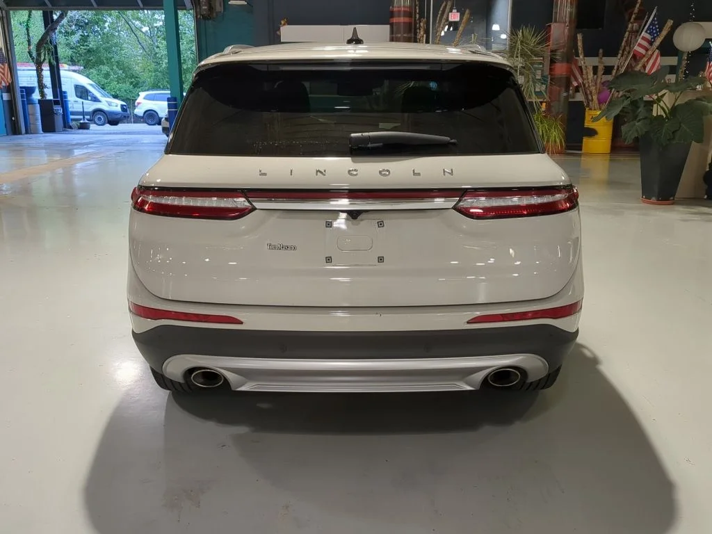 Used 2023 Lincoln Corsair - photo 8