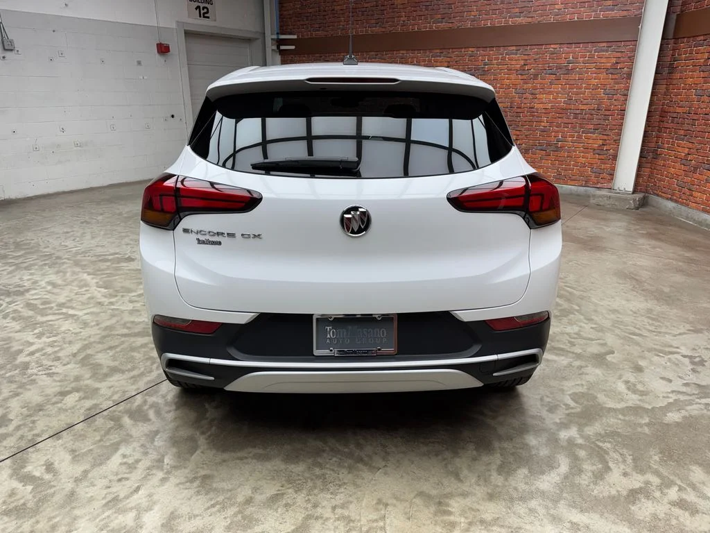 Used 2023 Buick Encore GX - photo 2