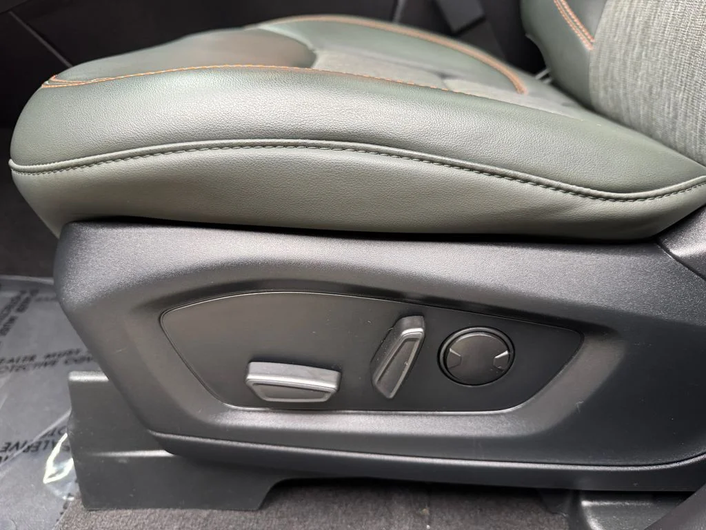Used 2023 Ford Explorer - photo 29
