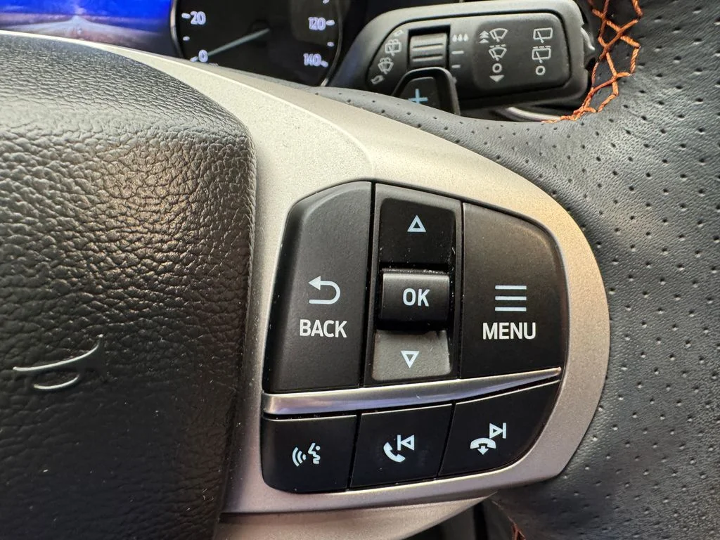 Used 2023 Ford Explorer - photo 33