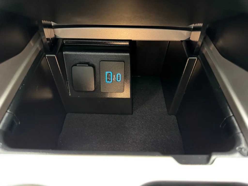 Used 2023 Ford Explorer - photo 36