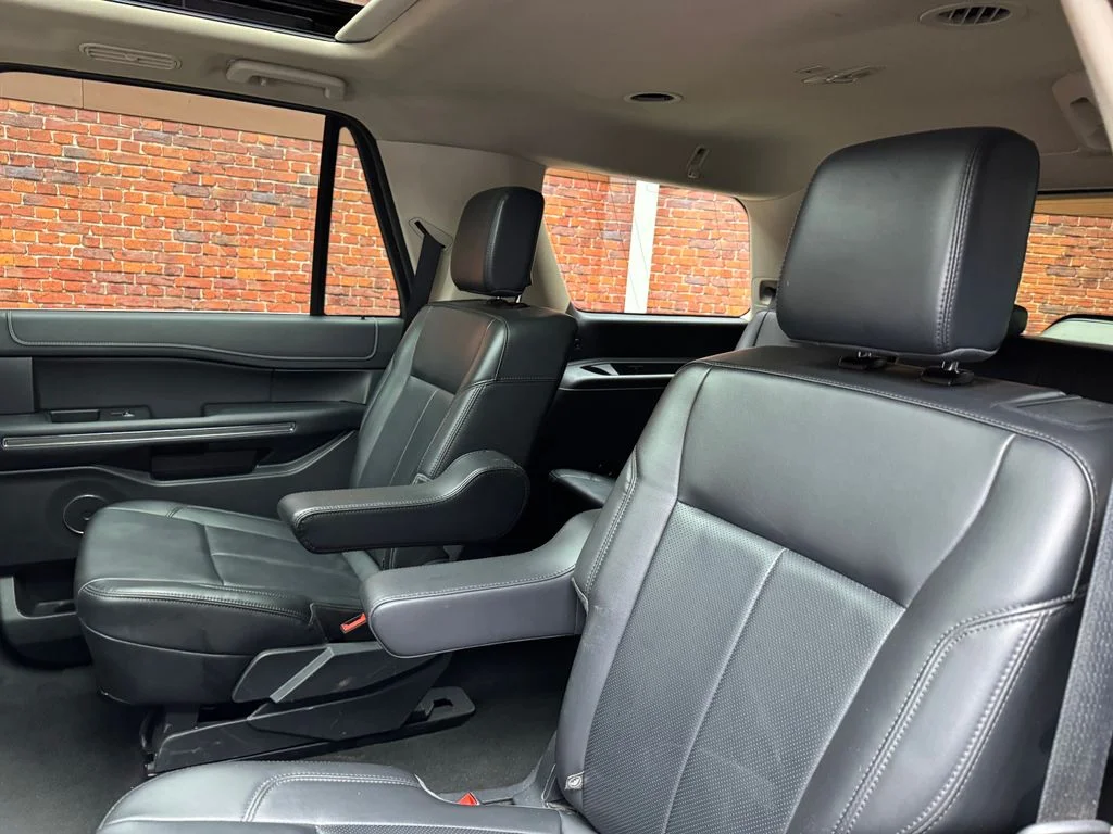 Used 2024 Ford Expedition - photo 17