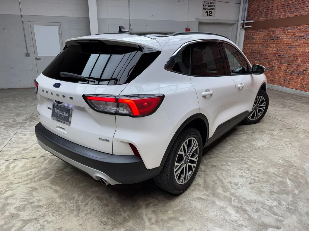 Used 2020 Ford Escape - photo 12