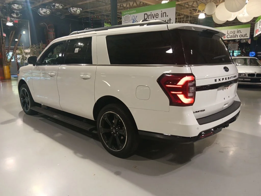 Used 2024 Ford Expedition MAX - photo 9