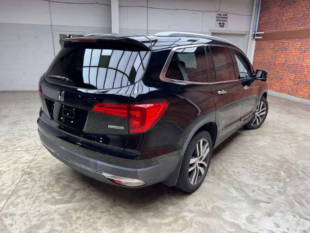 Used 2018 Honda Pilot - photo 6