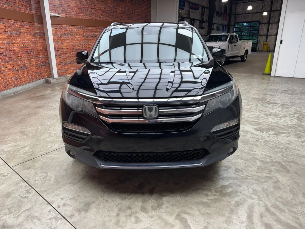 Used 2018 Honda Pilot - photo 10