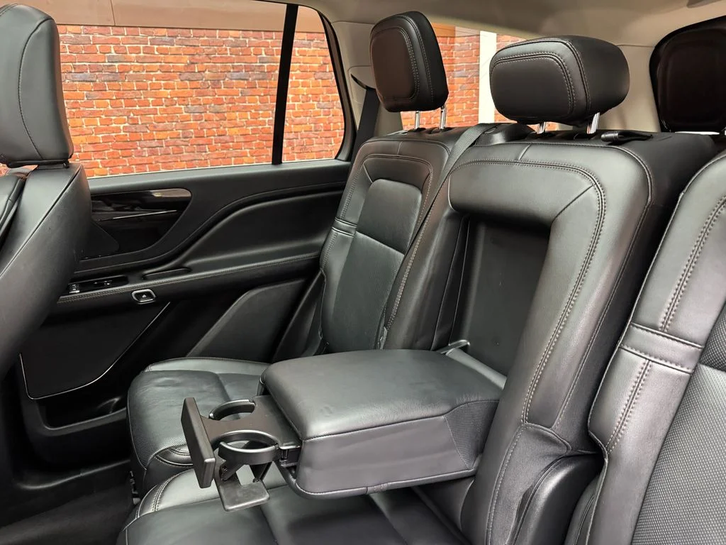 Used 2022 Lincoln Aviator - photo 19