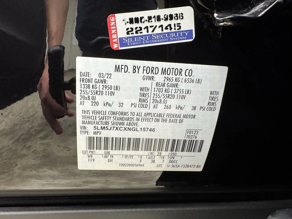 Used 2022 Lincoln Aviator - photo 38