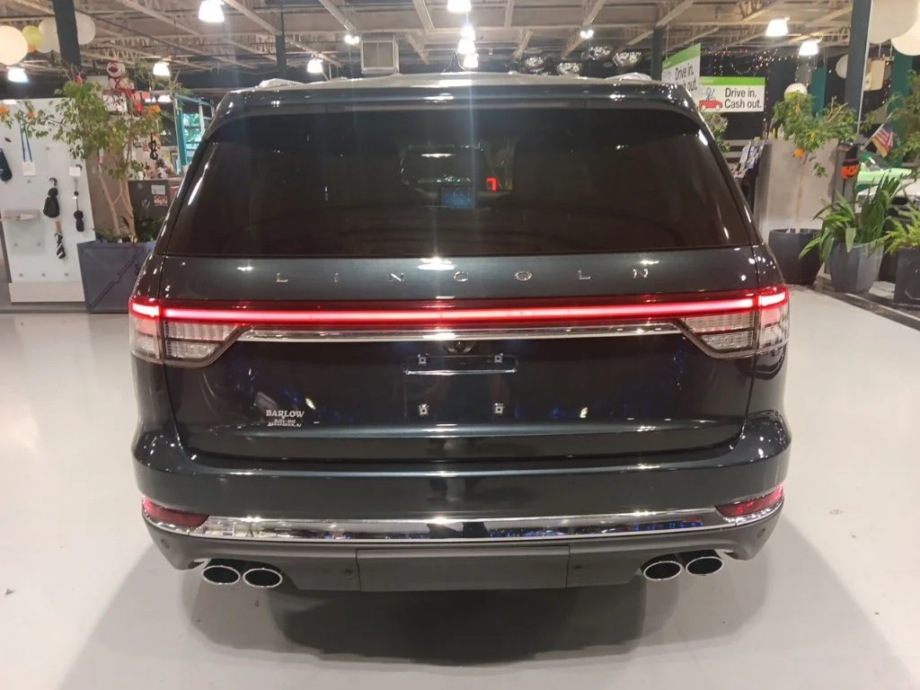 Used 2023 Lincoln Aviator - photo 13