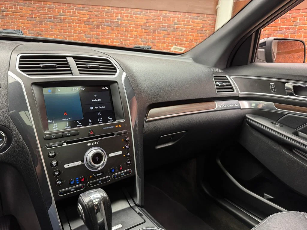Used 2018 Ford Explorer - photo 17
