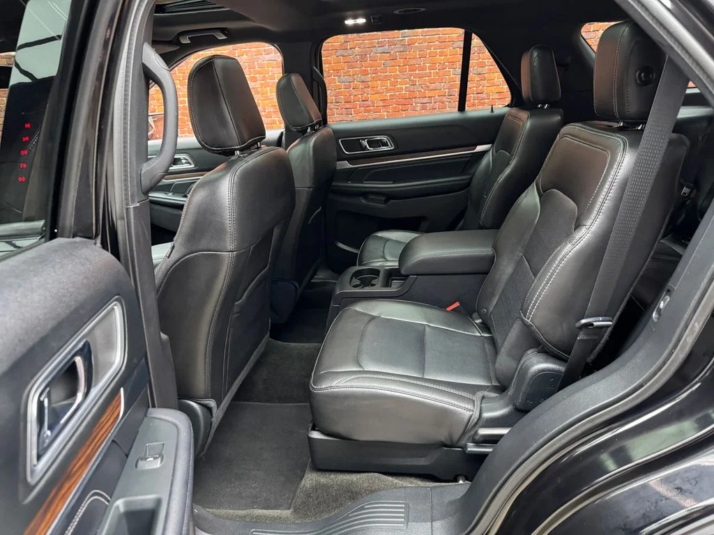 Used 2018 Ford Explorer - photo 22