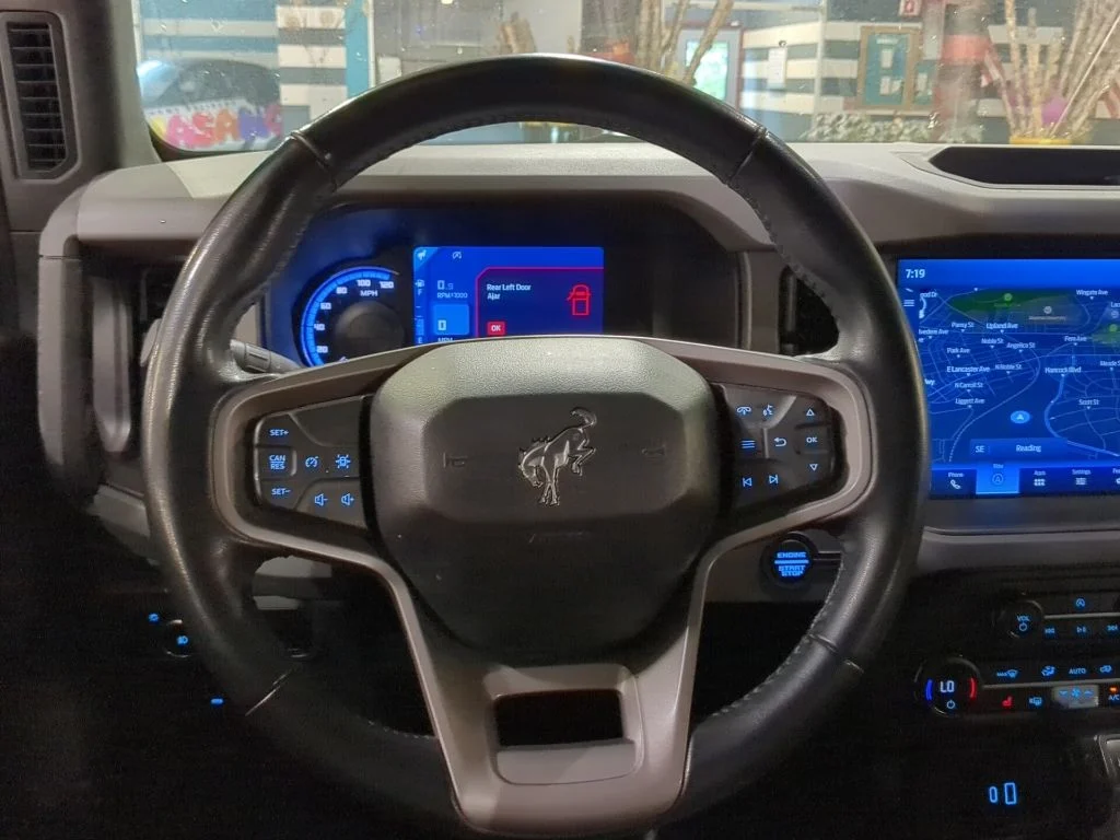 Used 2024 Ford Bronco - photo 1