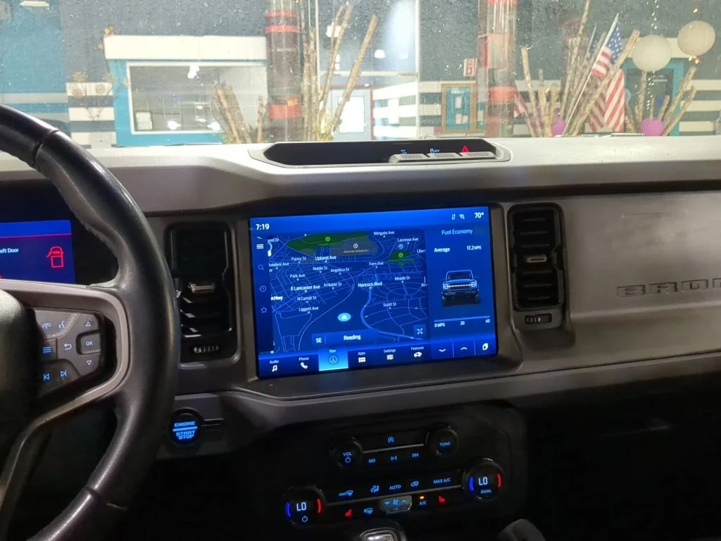 Used 2024 Ford Bronco - photo 13