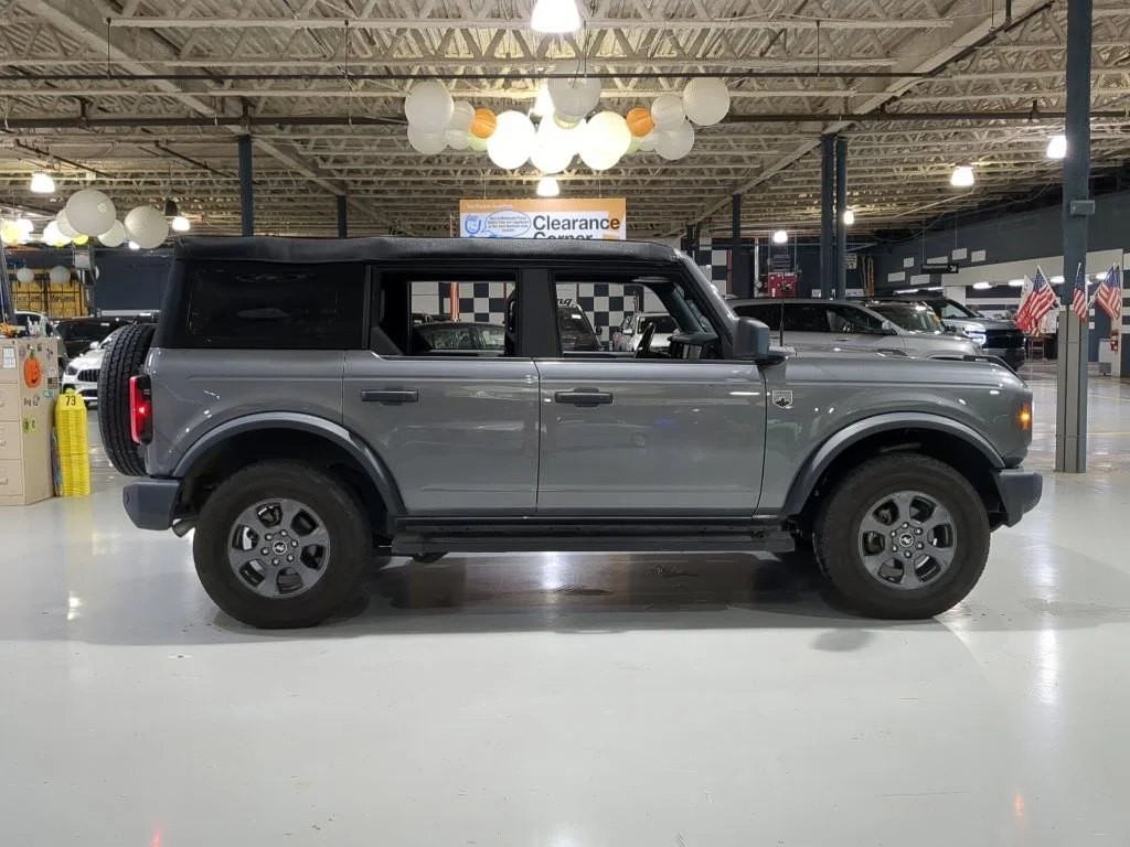 Used 2024 Ford Bronco - photo 8