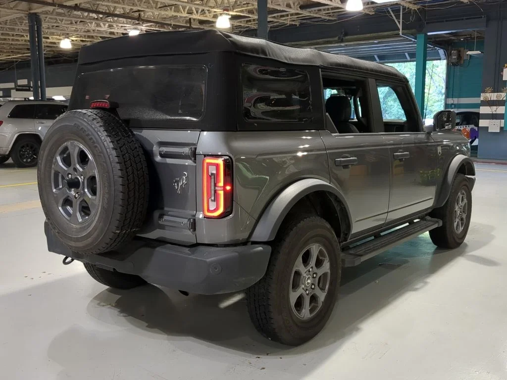 Used 2024 Ford Bronco - photo 9