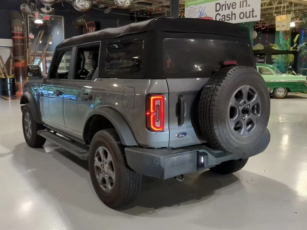Used 2024 Ford Bronco - photo 11