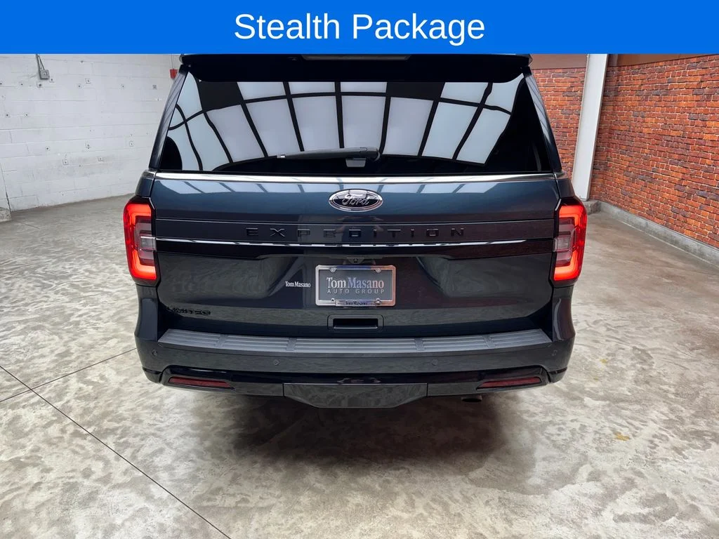 Used 2024 Ford Expedition - photo 5