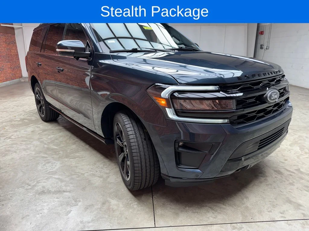 Used 2024 Ford Expedition - photo 7
