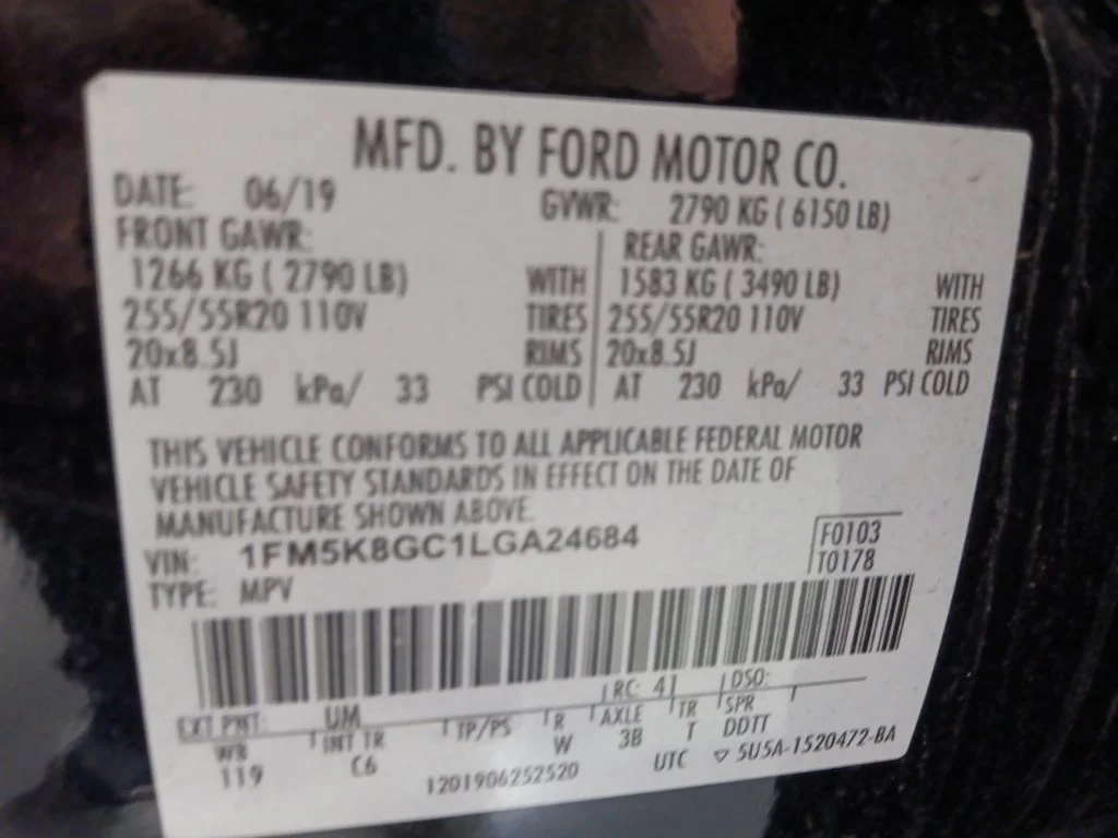 Used 2020 Ford Explorer - photo 2