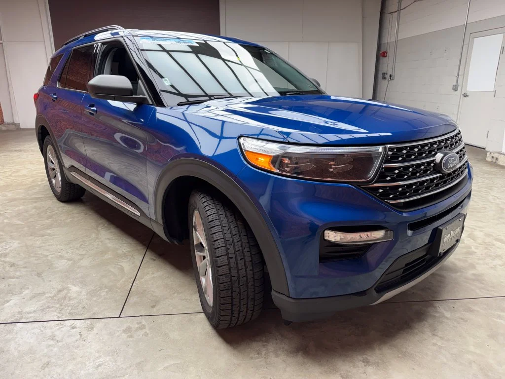Used 2022 Ford Explorer - photo 1