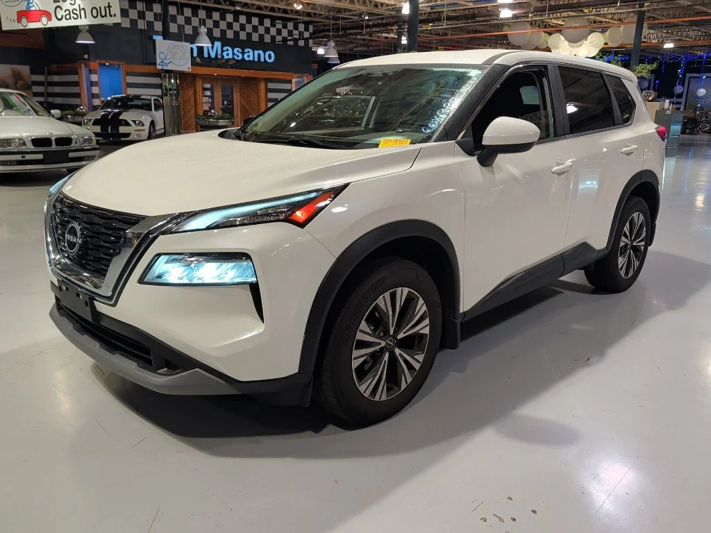 Used 2023 Nissan Rogue - photo 1