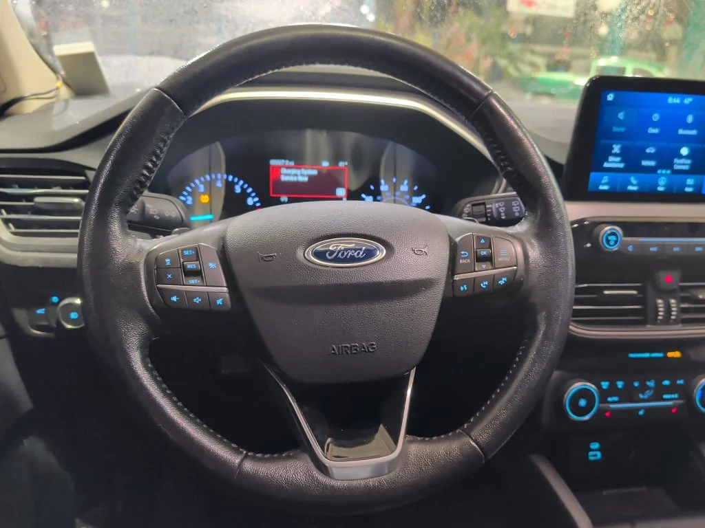 Used 2020 Ford Escape - photo 1