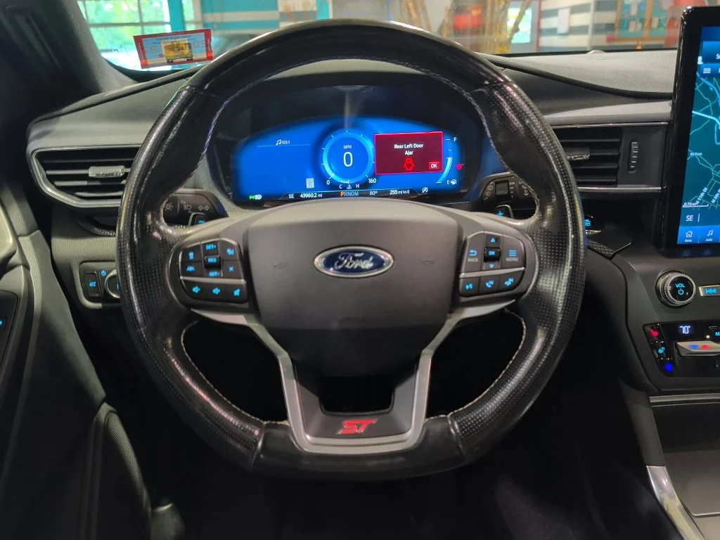Used 2020 Ford Explorer - photo 1
