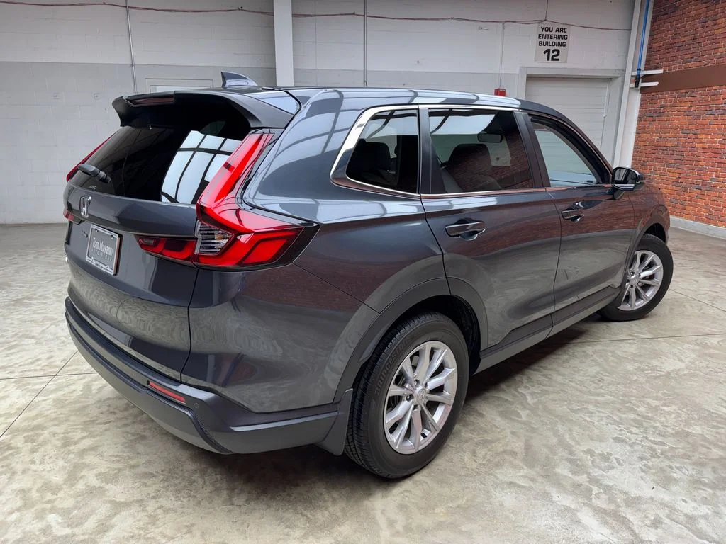 Used 2024 Honda CR-V - photo 2