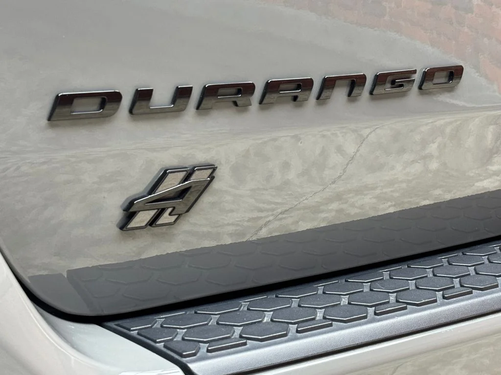Used 2023 Dodge Durango - photo 2