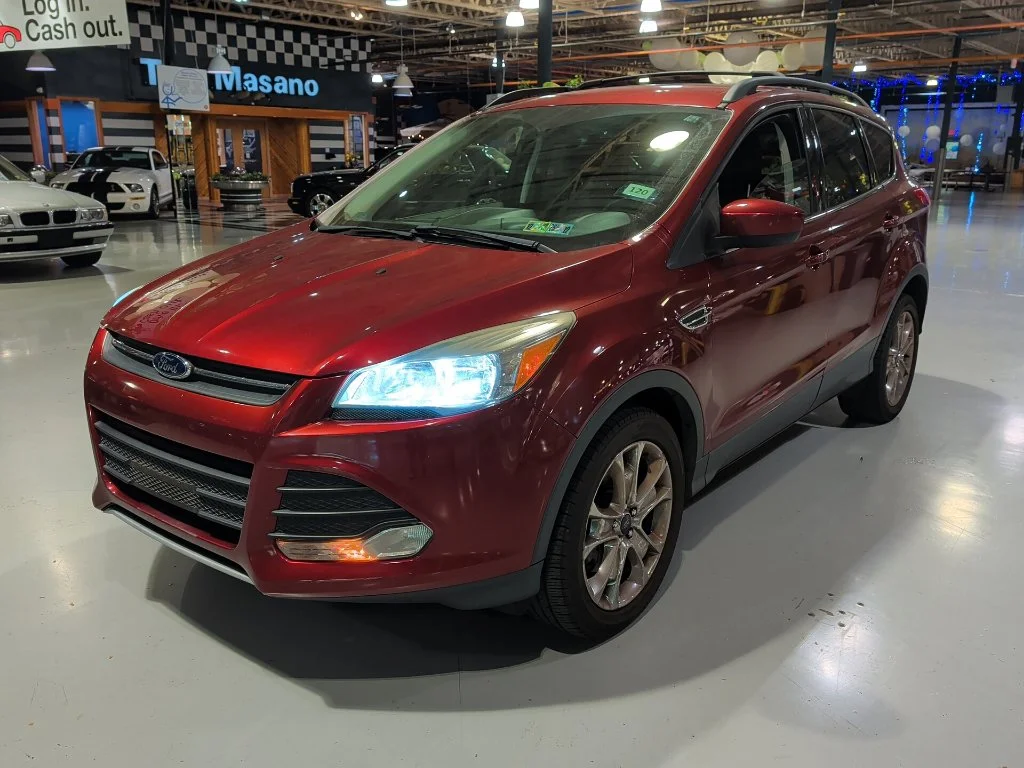 Used 2016 Ford Escape - photo 2