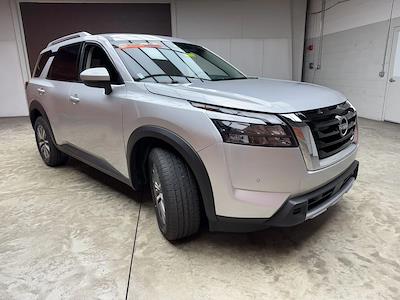 2025 Nissan Pathfinder 4WD SUV for sale #FR19574 - photo 1