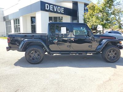 Used 2021 Jeep Gladiator - photo 1