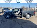 Used 2010 Nissan Frontier SE King Cab 4x4 Pickup for sale #1FA11114 - photo 5