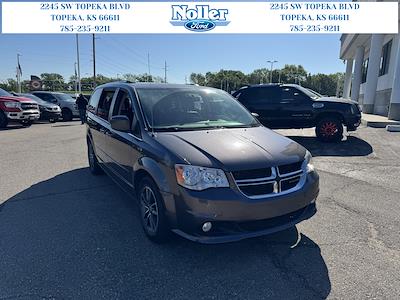 2017 Dodge Grand Caravan FWD Minivan for sale #1PT11862 - photo 1