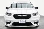Used 2025 Chrysler Pacifica Select Minivan for sale #PT13146 - photo 3