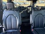 Used 2025 Chrysler Pacifica Select Minivan for sale #PT13146 - photo 9