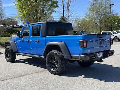 Used 2023 Jeep Gladiator - photo 2