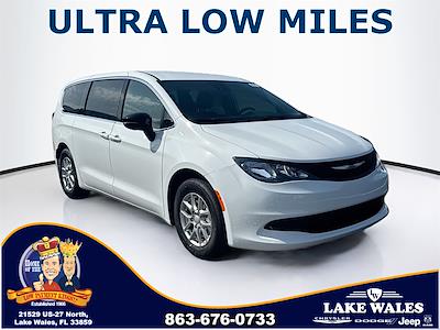 Used 2025 Chrysler Voyager - photo 1