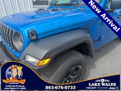 Used 2024 Jeep Gladiator - photo 1