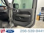 2020 Jeep Gladiator Crew Cab 4x4 Pickup for sale #25T903A - photo 27