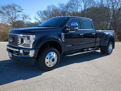 Used 2022 Ford F-450 Lariat Crew Cab for sale #EC82420T - photo 2