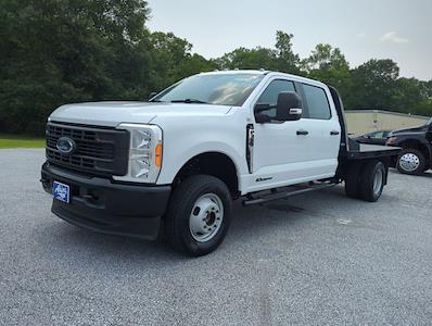 2023 Ford F-350 Crew Cab DRW 4WD Flatbed Truck for sale #FEC35073 - photo 1