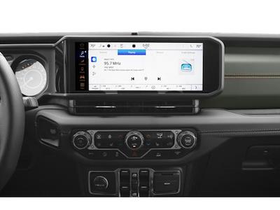 Used 2024 Jeep Gladiator - photo 1