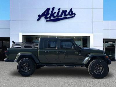Used 2021 Jeep Gladiator - photo 1