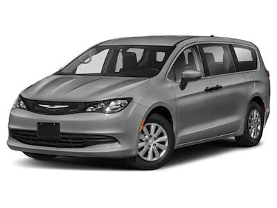 Used 2020 Chrysler Voyager - photo 1